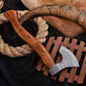 Hacha de Acero de Damasco de Alta Calidad con Mango de Madera de Palisandro, Ligera y con Opciones de Personalización - Product Image 1