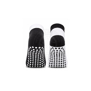 Easy Wear Women Non Slip <b>Grip</b> <b>Socks</b> Soft Flexible <b>Socks</b> For Home Yoga Walking And Indoor Daily Wear - Product Image 4