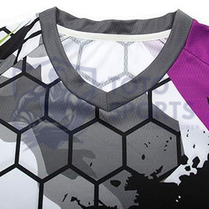 Chemise à manches longues pour homme, sublimation personnalisée, coupe ajustée, respirante, de qualité supérieure, polyester, séchage rapide, fabricant de vêtements de sport - Product Image 4