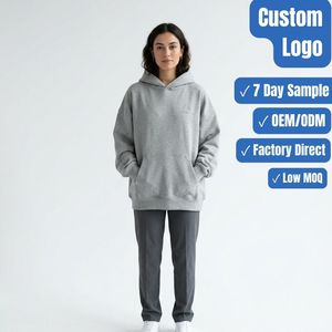 Sweat à capuche en coton premium pour femme avec intérieur brossé, design brodé et cordon de serrage - Fabricant de marques personnalisées, stock disponible - Product Image 1