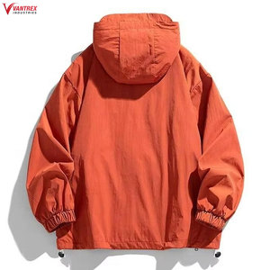 เสื้อแจ็คเก็ตแทร็คผู้ชายสีสันตามสั่ง สไตล์ลำลอง ใส่สบาย น้ำหนักเบา พรีเมียม ทรงหลวม ดีไซน์แบบ OEM ตามสั่ง - Product Image 4