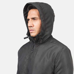 Veste matelassée à capuche pour homme, coupe-vent, décontractée, noire unie, fermeture éclair, rembourrage en polyester, veste d'automne - Product Image 6