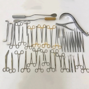 Ensemble d'instruments chirurgicaux pour opération mammaire, outils en acier inoxydable pour la reconstruction post-mastectomie et les interventions esthétiques mammaires - Product Image 1