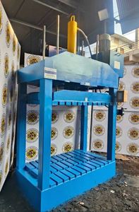 Prensa Hidráulica para Sacos Tejidos de 40 Toneladas, Azul, Semiautomática, 380V, Alta Rigidez, Ahorro de Energía - Product Image 6