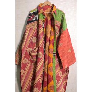 Chaqueta de algodón Kantha india vintage hecha a mano, abrigo largo bohemio con patchwork, ropa exterior estampada para mujer - Product Image 4