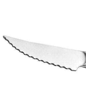 Couteau de table dentelé argenté avec manche métallique fin, lame courbée et finition polie, couverts de table pour la cuisine et la restauration - Product Image 5