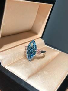 Anillo de compromiso de oro macizo con marquesa azul y corte ovalado rosa, anillo de diamantes de oro blanco de tres piedras, azul verdoso vintage, elegante para novia - Product Image 4