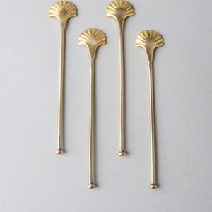Juego de 4 Agitadores de Cóctel con Acabado Dorado Antiguo, Juego de 4 Agitadores de Acero Inoxidable - Product Image 4