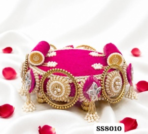 Hermosos Singhasan hechos a mano en Jaipur para Laddu Gopal Ji y Ganesh Ji, decoración festiva para templos, decoración para Janmashtami. - Product Image 3