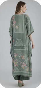 Robe Kaftan Longue en Soie Polyéthylène pour Femme, Robe Maxi Ample et Modeste avec Plumes, Idéale pour l'Été, l'Hiver, l'Automne et le Printemps - Product Image 3