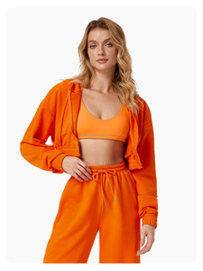 Conjunto Deportivo de Top Corto con Capucha y Pantalones Largos para Mujer, Ropa Deportiva Personalizada, Conjunto de Top Corto con Capucha y Pantalones Cortos para Mujer - Product Image 2