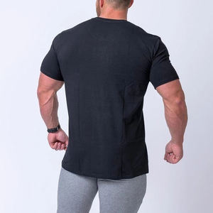 Camiseta de Manga Corta para Hombre, Cuello Redondo, Color Negro, Corte Regular, Tejido de Poliéster/Algodón, Transpirable, Anti-Pilling - Product Image 2