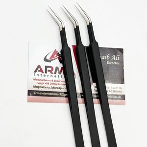 Pinzas para Extensión de Pestañas Ecológicas con Punta Larga Aislante de 45 Grados, Recubrimiento en Polvo Negro, Sostenibles, con Etiqueta Privada - Product Image 4