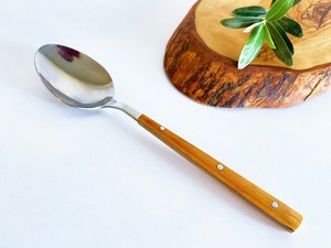 Cuillère à miel en bois et résine, design unique, faite à la main, décorative, réutilisable, accessoire de cuisine pour le petit-déjeuner et les desserts, en vente - Product Image 3