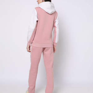 Conjuntos de sudaderas con capucha de manga larga y top corto para chicas, pantalones deportivos de cintura alta con bolsillos, conjuntos de otoño para mujer, chándal tipo pullover. - Product Image 2