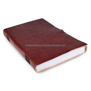 Diario de cuero de moda vintage, cuaderno de papel hecho a mano para escribir notas, regalos y recuerdos con cierre metálico. - Product Image 2