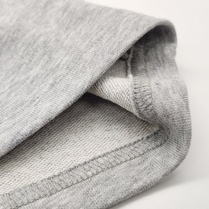 Pantalones Cortos Bermuda de Algodón Gris para Hombre, Cintura Media con Cordón Ajustable, Estilo Deportivo, Bolsillos, Tejido Transpirable de Secado Rápido - Product Image 3