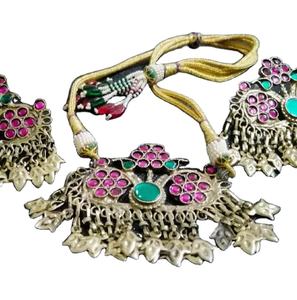 Anillo de Compromiso de Acero Inoxidable con Zirconia y Diseño Floral Único, Chapado en Platino de Dos Tonos, Estilo Moderno para Aniversario de Bodas - Product Image 1