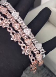 สร้อยข้อมือเงินทรงหัวใจประดับมอสซาไนต์สุดหรู ดีไซน์แบบ Cuban Link พร้อมจี้รูปอินฟินิตี้ ประดับเพชรระยิบระยับ สำหรับสาวๆ ผู้หญิง - Product Image 4
