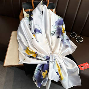 ผ้าพันคอไหมยาวแบรนด์หรูสำหรับผู้หญิง ผ้าคลุมไหล่เนื้อนุ่ม ดีไซน์ยุโรป ผ้าพันคอชายหาด ผ้าพันคอแฟชั่น ผ้าคลุมไหล่ 180*90 ซม. - Product Image 1