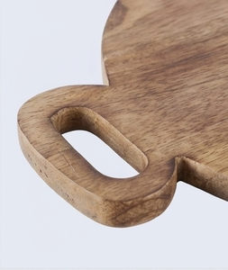 Planche à découper robuste en bois de manguier naturel, plateau rond pour fromage avec doubles poignées latérales en bois - Product Image 3