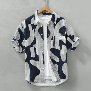 Chemise hawaïenne à manches courtes personnalisée pour homme, imprimé graphique, boutonnée, pour les vacances à la plage - Product Image 5