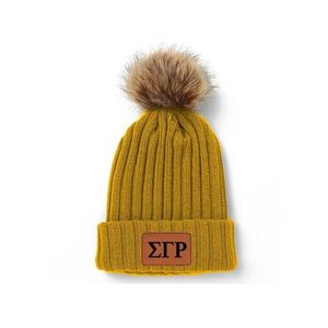 Bonnet en tricot brodé Sigma Gamma Rho Pom Pom marron pour femme, chaud, à revers, style universitaire décontracté, personnalisé - Product Image 1