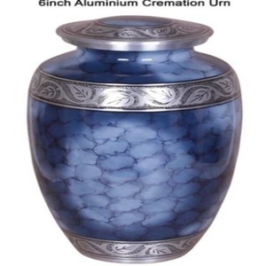 Urna Funeraria de Aluminio Azul, Recipiente Decorativo para Cenizas con Patrón de Hojas Plateadas, Recuerdo Conmemorativo Metálico - Artesanía India - Product Image 2