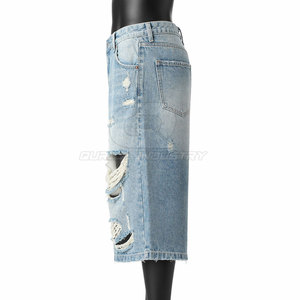 Jean short en coton tricoté pour homme, coupe droite, taille mi-haute, décontracté, avec fermeture boutonnée et poches, idéal pour le quotidien, les vacances et les sorties estivales. - Product Image 4