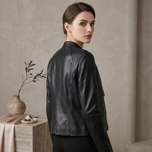 Chaqueta de Motociclista de Cuero Genuino de Cordero Negro para Mujer, Transpirable, con Cuello Alto, Cierre de Cremallera, Mangas Largas, Bolsillos, Estilo Moto y Biker - Product Image 5