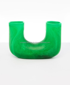 Vase en résine en forme de U de Style moderne nordique noir blanc pour la décoration intérieure ornements de fleurs sèches Vase de table de bureau pour salon - Product Image 6