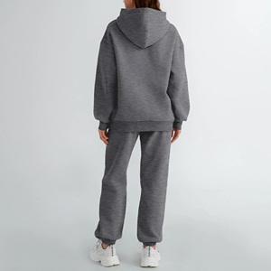 Ensemble de survêtement décontracté deux pièces pour homme, coupe oversize, en polyester/coton, coupe-vent et respirant, idéal pour l'entraînement et le jogging – Collection Hiver 2026 - Product Image 3