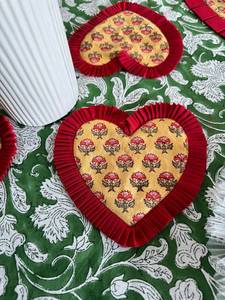 Heart-Shaped Linen Fabric <b>Table</b> <b>Mat</b> Luxury Vintage Floral Design Handmade Red Border <b>Green</b> Background Eco-Friendly Non-Toxic - Product Image 4