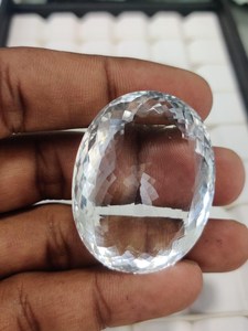 Quartz blanc naturel massif, taille ovale géante, qualité muséale, cristal de roche, pierre précieuse en vrac pour collectionneurs et fabrication de bijoux - Product Image 3