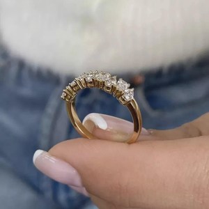 Bague demi-éternité avec diamant simulé taille poire de 2 carats |   Or jaune 14 carats ou argent sterling |   Bague de fiançailles pour femme - Product Image 3