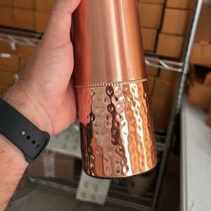 Bouteille d'eau en cuivre martelé doré Antique Creations, motif diamant, 32 oz, étanche, compatible lave-vaisselle et micro-ondes, personnalisable - Product Image 2