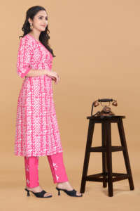 Conjunto de kurta rosa estampada de alta demanda, marca Magic, cuello redondo, fabricante de ropa ecológica para mujer, tallas S a 3XL - Product Image 3