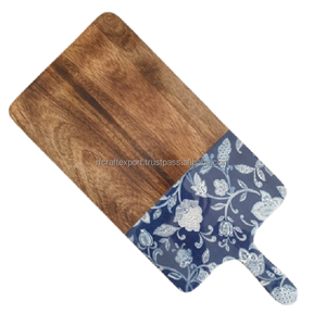 Tabla de cortar clásica recubierta de esmalte personalizada en utensilios de cocina de madera natural de la India por RF Crafts - Product Image 2