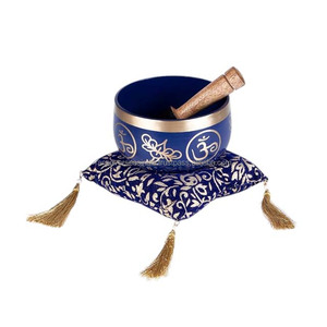 Bol chantant en laiton fabriqué à la main avec coussin et maillet pour la relaxation de guérison sonore de méditation en plusieurs options - Product Image 5