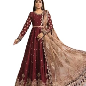 ชุดเย็บปักถักร้อยตาข่ายเต็มหน้าสำหรับผู้หญิง,ชุดถักมือทั้งตัว - Product Image 1