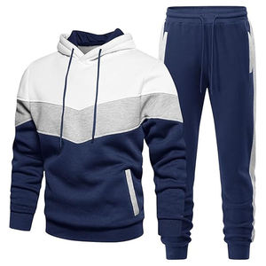 Precio al por mayor: Conjunto deportivo de invierno reversible de color liso con chaqueta con capucha y cordón y pantalón jogger para entrenamiento. - Product Image 4