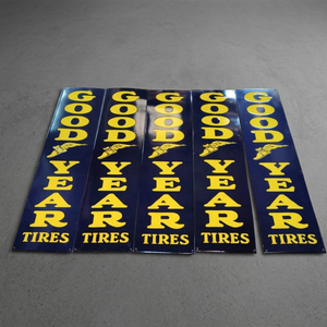 Panneau rectangulaire vintage publicitaire décoratif en émail avec impression numérique personnalisée pour pneus Goodyear NEXHUB - Product Image 1