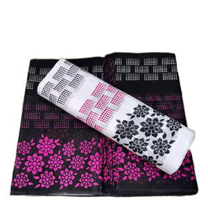 Tela de Voile SUISSE, Tejido de Punto por Urdimbre, Mezcla de Poliéster/Metalizado/Algodón, Tejido de Punto por Urdimbre, Muy Ligero, 60 GSM, Patrón Blanqueado - Product Image 1