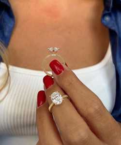 Anillo de Oro Sólido de 14k con Diamante de Corte Cojín de 2.00CT Cultivado en Laboratorio, Diseño de Puente Oculto, Regalo Sorpresa para Fiestas, Unisex - Product Image 3
