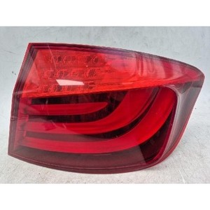 Feu arrière droit d'occasion pour BMW Série 5 (2009-2013) – Référence OEM 17346202 - Product Image 1