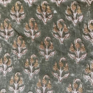 ผ้าฝ้ายพิมพ์ลายด้วยมือ – ลายดอกบูติ |   สิ่งทอสีเขียวมะกอกแบบอินเดีย - Product Image 3