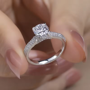White Gold Round Brilliant Cut Diamond Engagement <b>Ring</b> Classic Style Women's Jewelry IGI Certified - Product Image 5