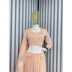 Hermoso Conjunto de Lehenga Choli y Dupatta para Fiestas, Hecho de Poliéster - Product Image 2