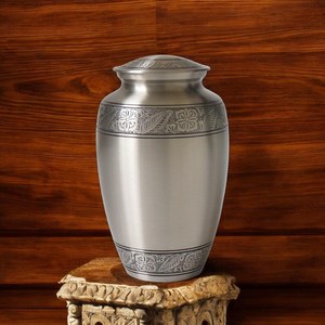 Urnas Metálicas Modernas Personalizadas en India - Tributos Decorativos Ecológicos y Personalizados - Product Image 6