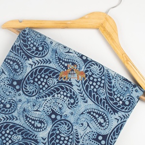 Tissu en coton 100% imprimé à la main au bloc d'indigo traditionnel, artisanal, héritage de Jaipur, écologique - Product Image 5